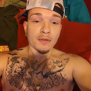 Meet your Posher, Ace